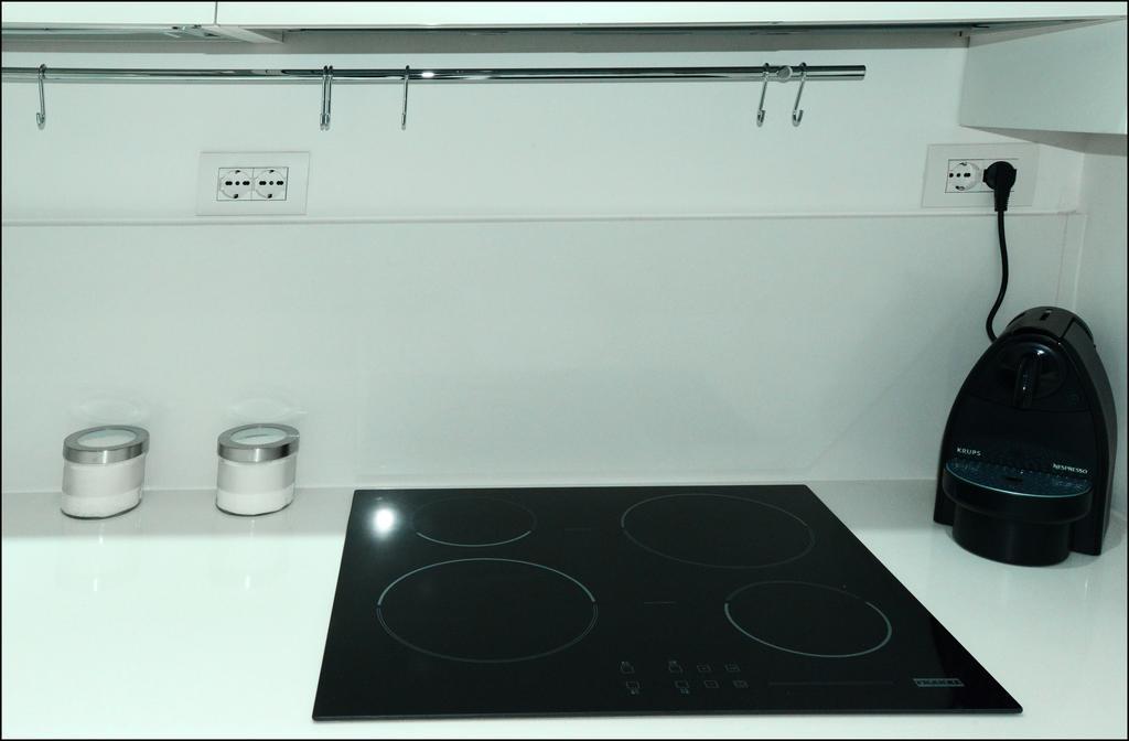 Excellence White Pettinari Apartment
